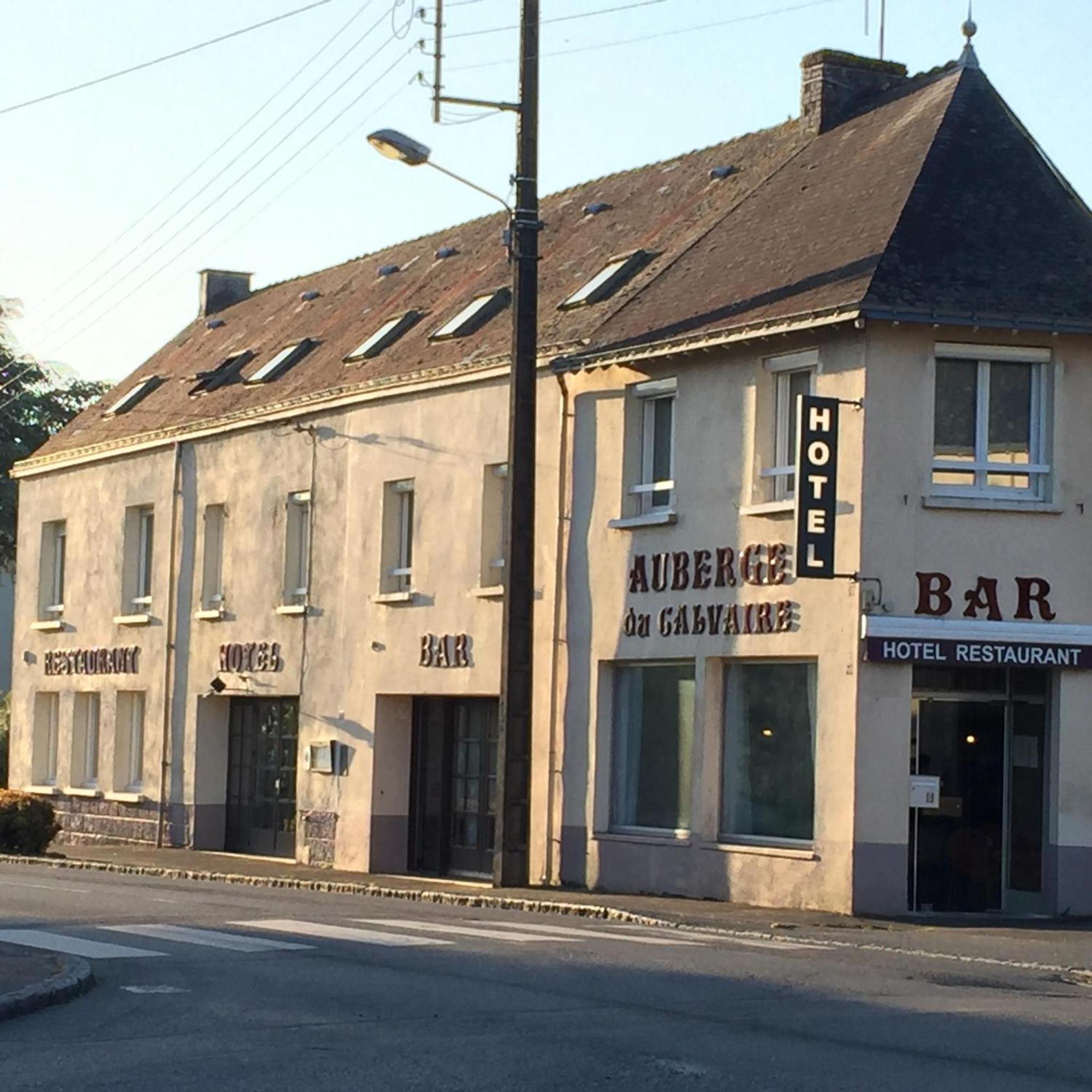 Auberge Du Calvaire Pontchâteau Exterior photo