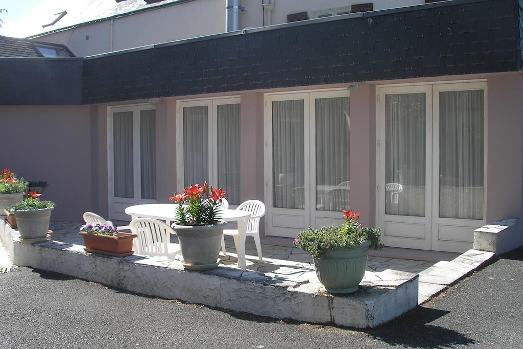 Auberge Du Calvaire Pontchâteau Exterior photo